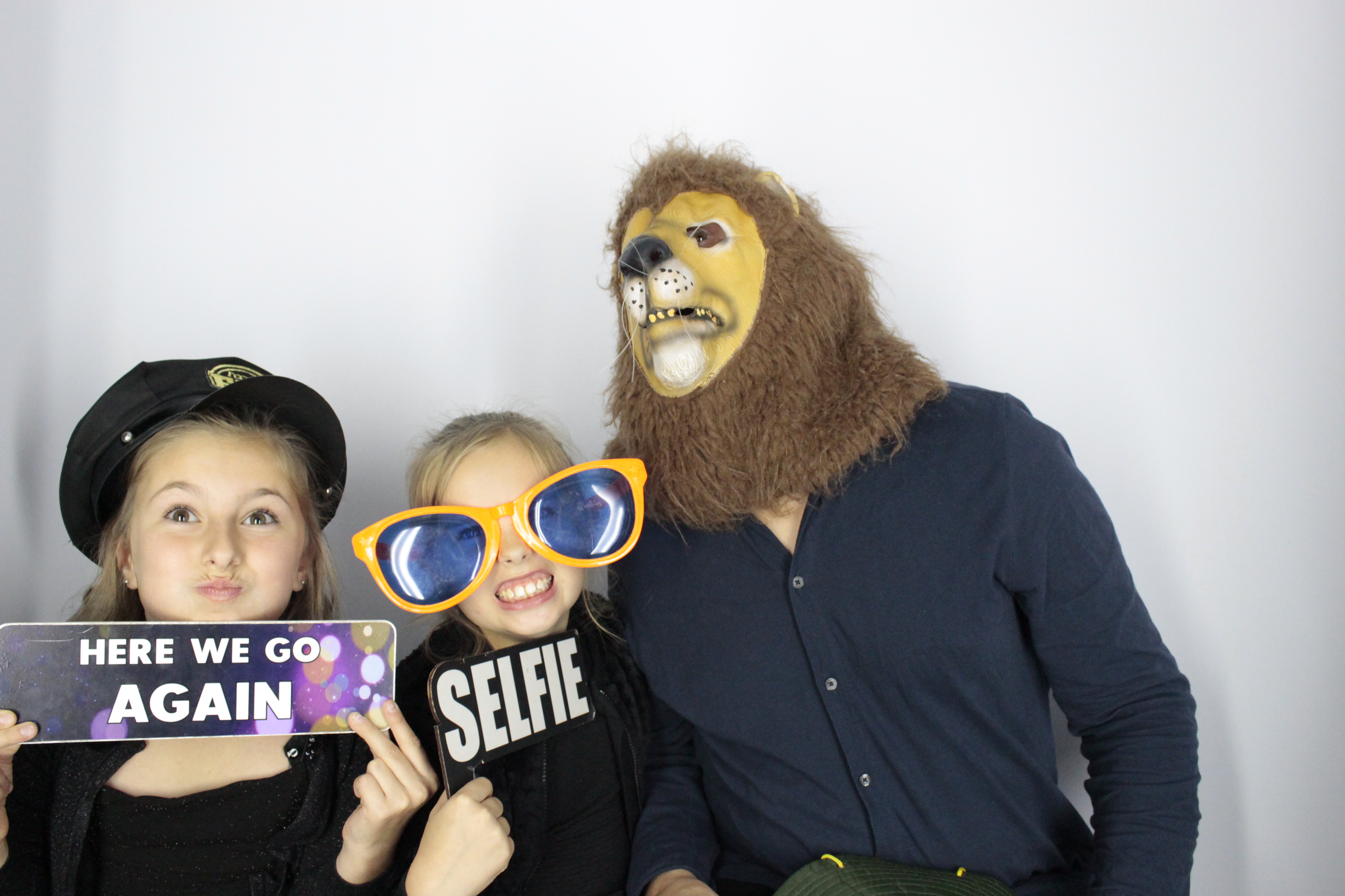 Tom & Donna's Wedding  | View more photos from the event at gallery.myphotoboothexperience.co.uk/u/MyPhotoBoothExperienceLtd/Tom-Donnas-Wedding